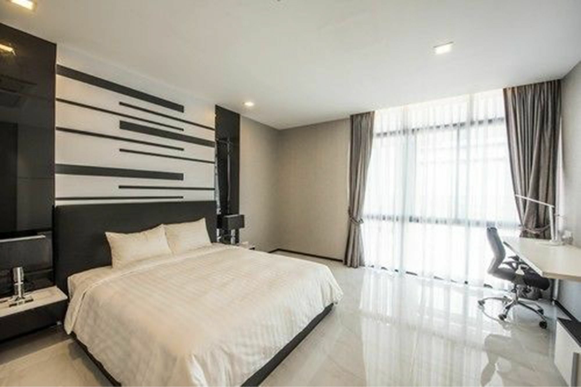 Maline Exclusive Serviced Apartments Phnom Penh Ngoại thất bức ảnh