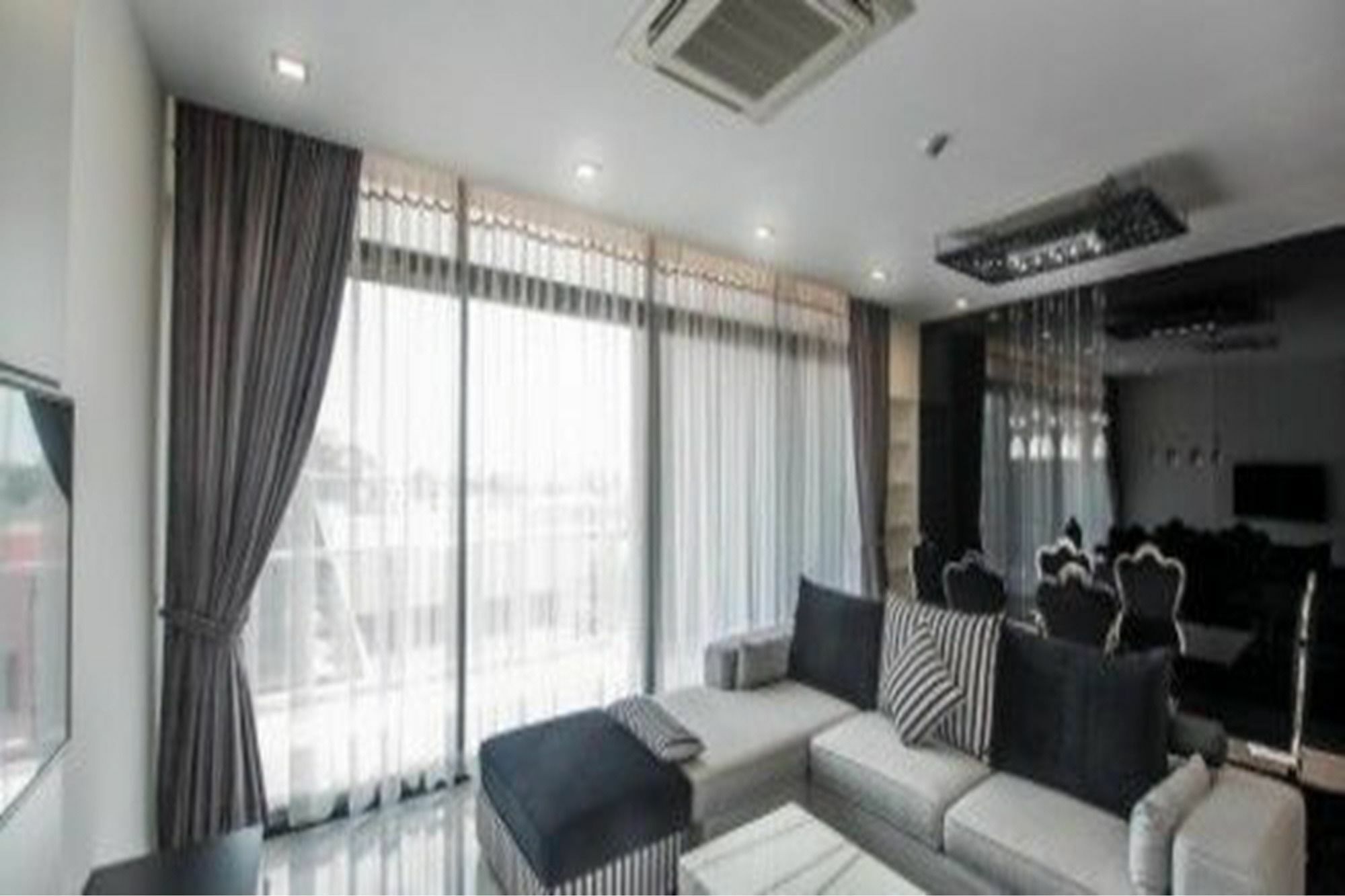 Maline Exclusive Serviced Apartments Phnom Penh Ngoại thất bức ảnh